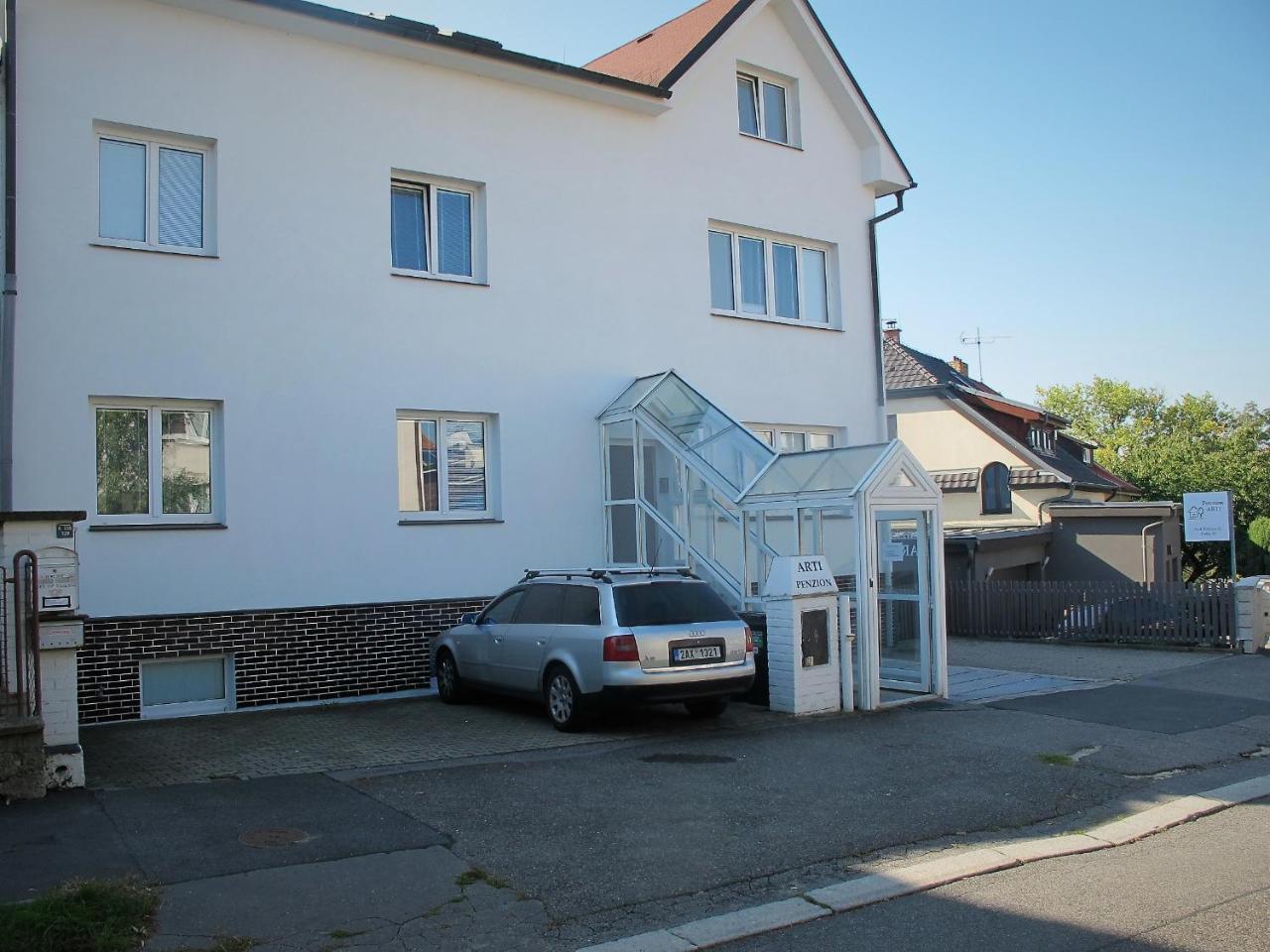 Penzion Arti Prague Ngoại thất bức ảnh
